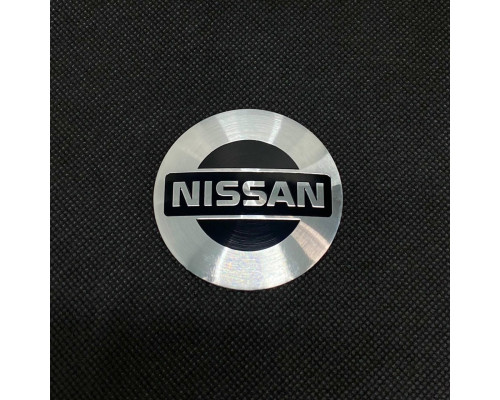 Наклейка для дисків Nissan Chrome Black 56 Міліметрів