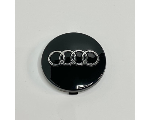 Ковпачок на диски Audi чорний глянець хром лого 62мм