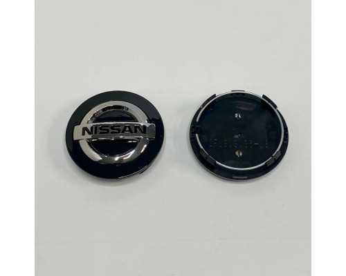 Ковпачок Nissan на заводські диски | чорний глянець / хром логотип | 77 / 84 мм